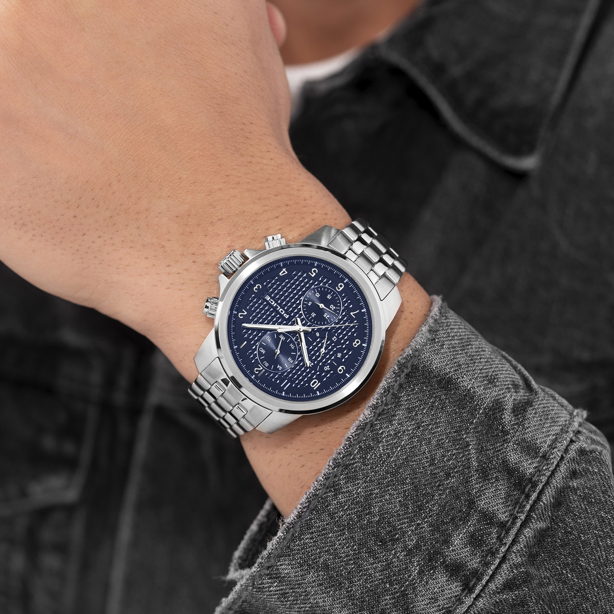 POLICE SMARTWATCH WATCHES Mod. PEWJK0021505 POLICE SMARTWATCH WATCHES Mod. PEWJK0021505